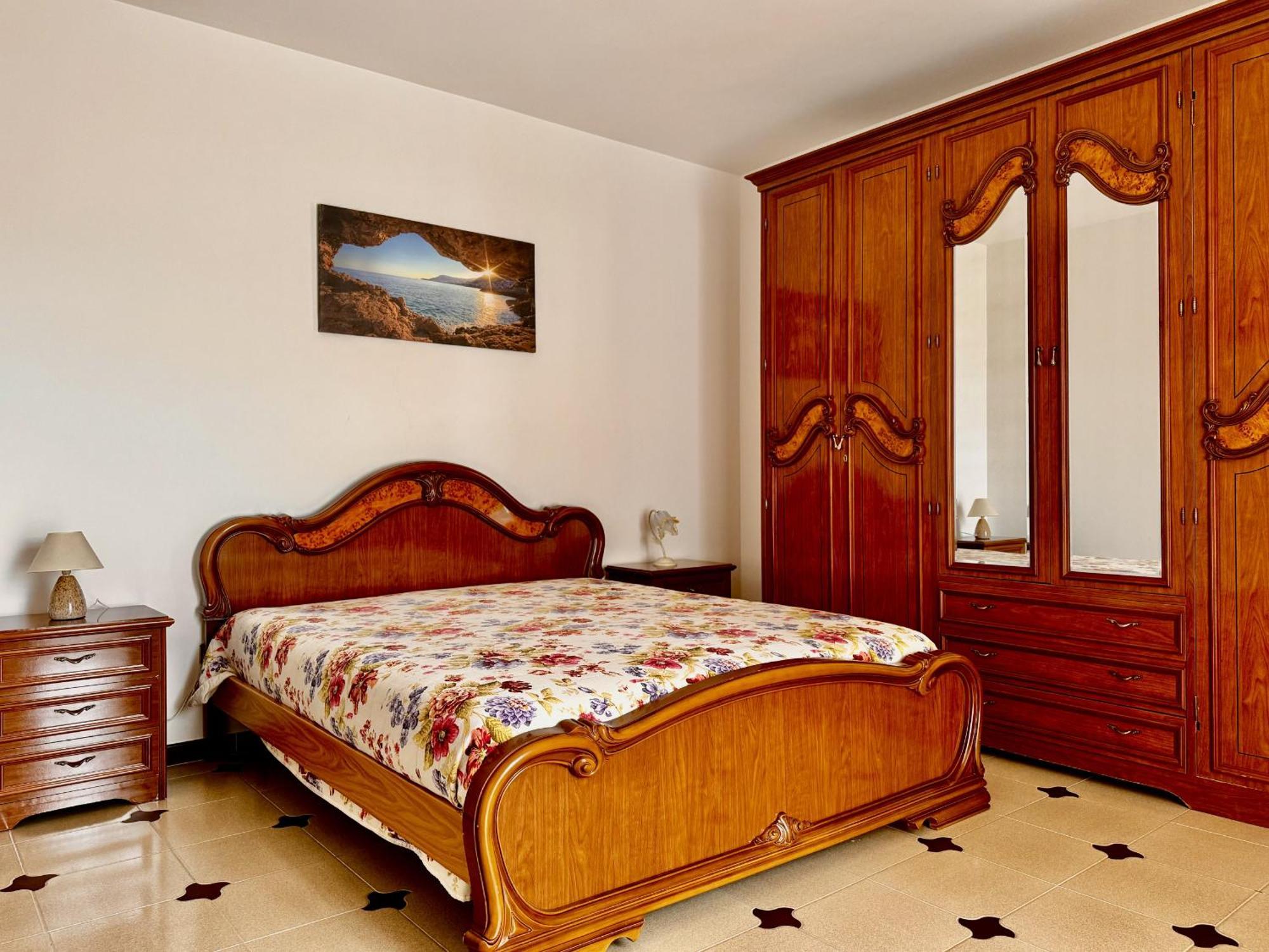 Holidaycasa Leone - Con Posto Auto A 200Mt Dal Mare Sperlonga Exterior photo